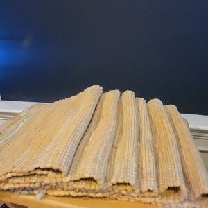 Set of 6 Unbranded Woven  Textured Placemats Gold Fringe 18" x 13"